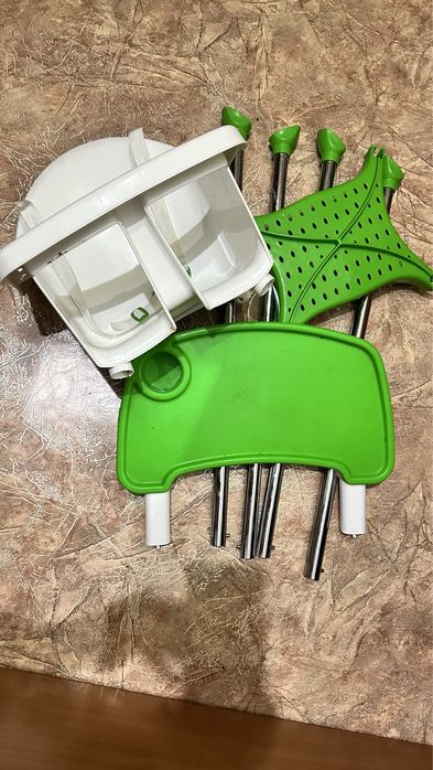 Стілець для годування Doloni