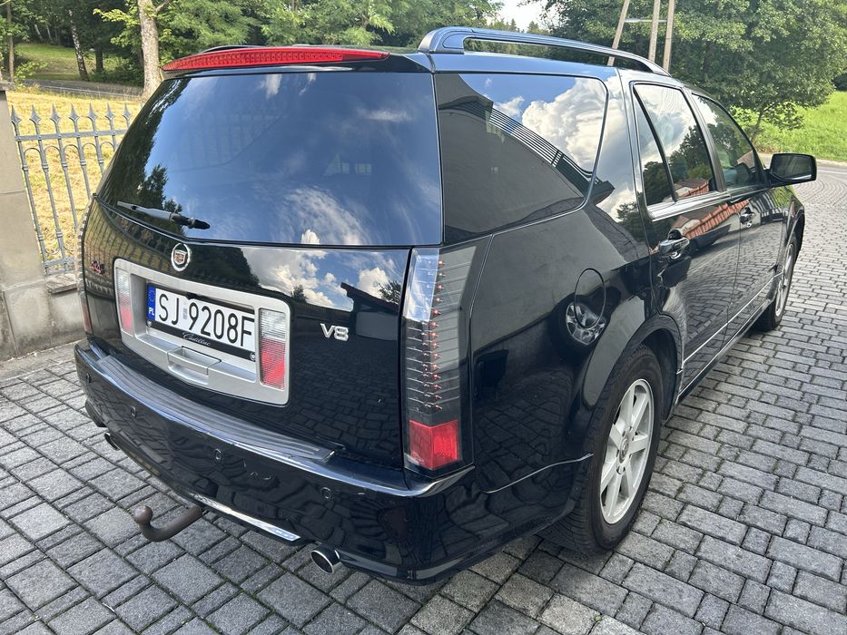 Cadillac SRX 4.6 V8 325km + LPG, 4x4, automat, super stan, zamiana