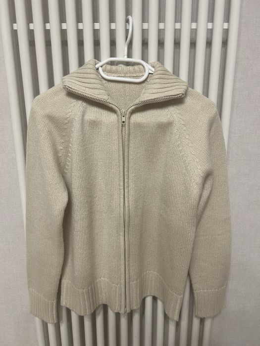 Трендова вʼязана кофтинка/светр