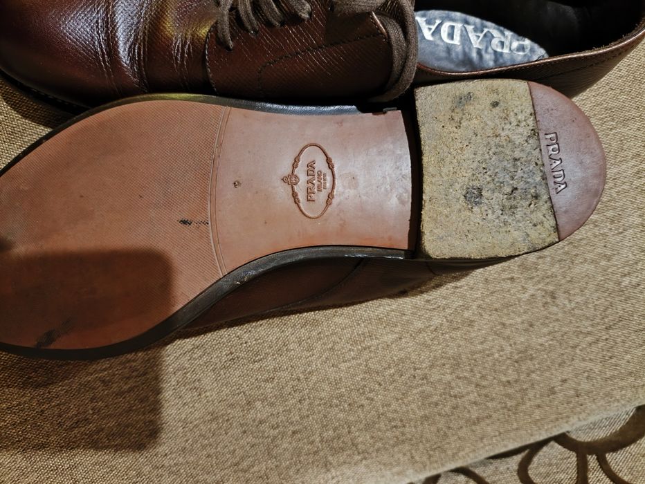 Туфлі чоловічі Prada
