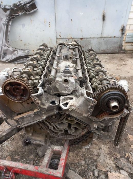 Двигатель м275  mercedes-benz 5.5 v12 двигун по запчастинах гбц, турби