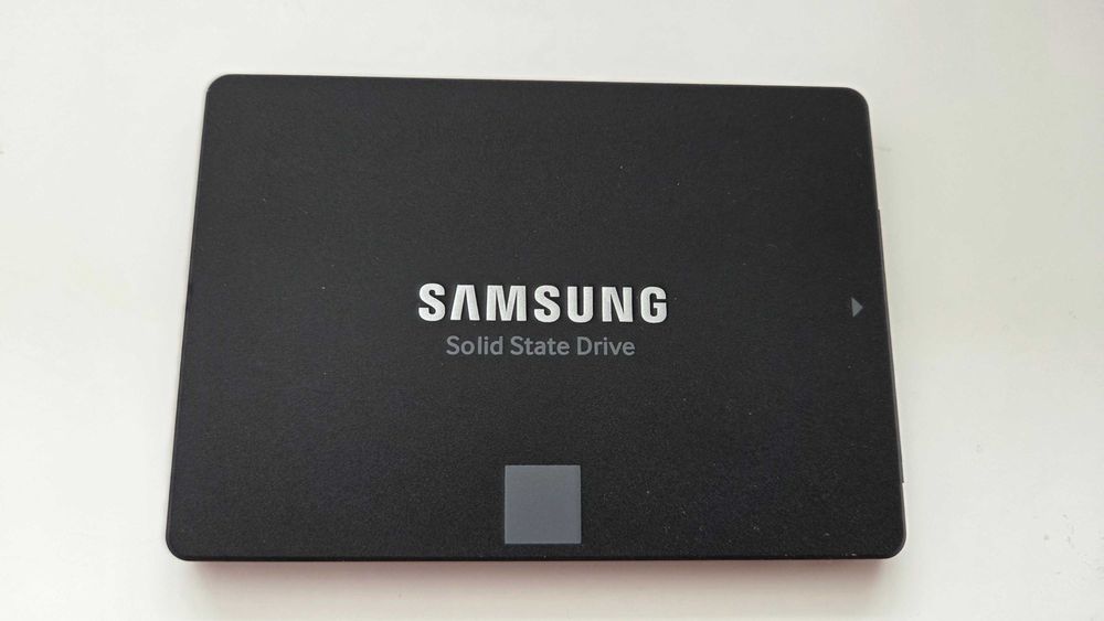 SSD диск Samsung 870EVO 500Gb