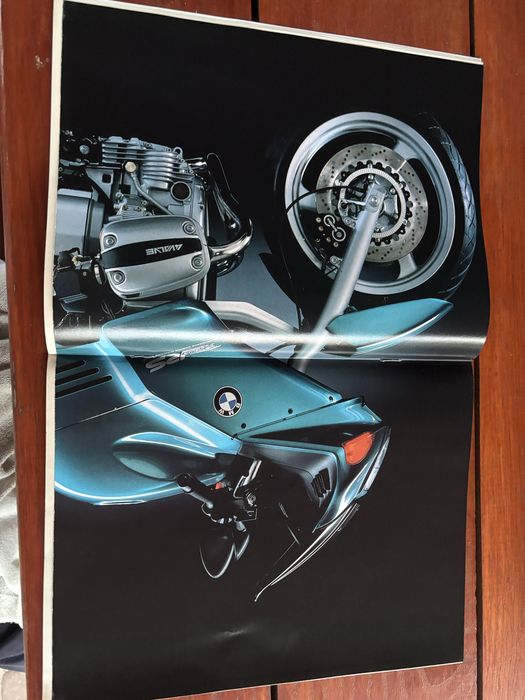 Świat Motocykli nr 1/1993 – pierwszy numer, biały kruk kolekcjonerski
