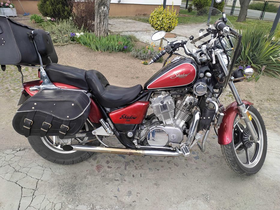 Honda Shadow VT700