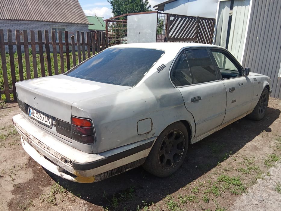 BMW Легенда E 34..520