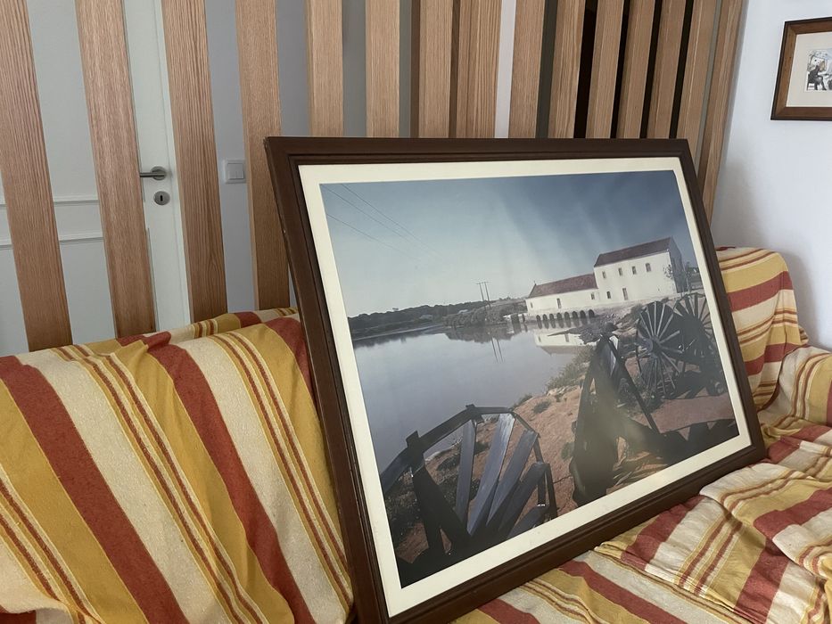 Grande fotografia dos moinhos do seixal em optimo estado de conservaca