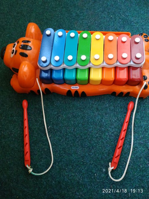 Музыкальный ксилофон Little tikes