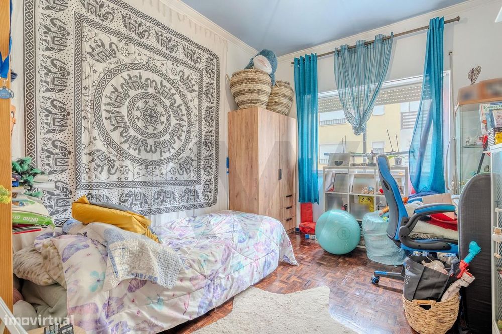 Apartamento T2 no centro de Agualva-Cacém
