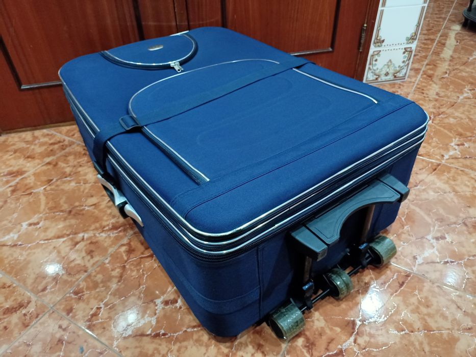 Mala malas de porão GRANDE, MAIS  de 23 kg viagem casa quarto apartame