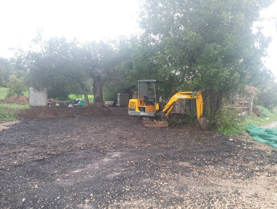 Mini giratória de 1500kg