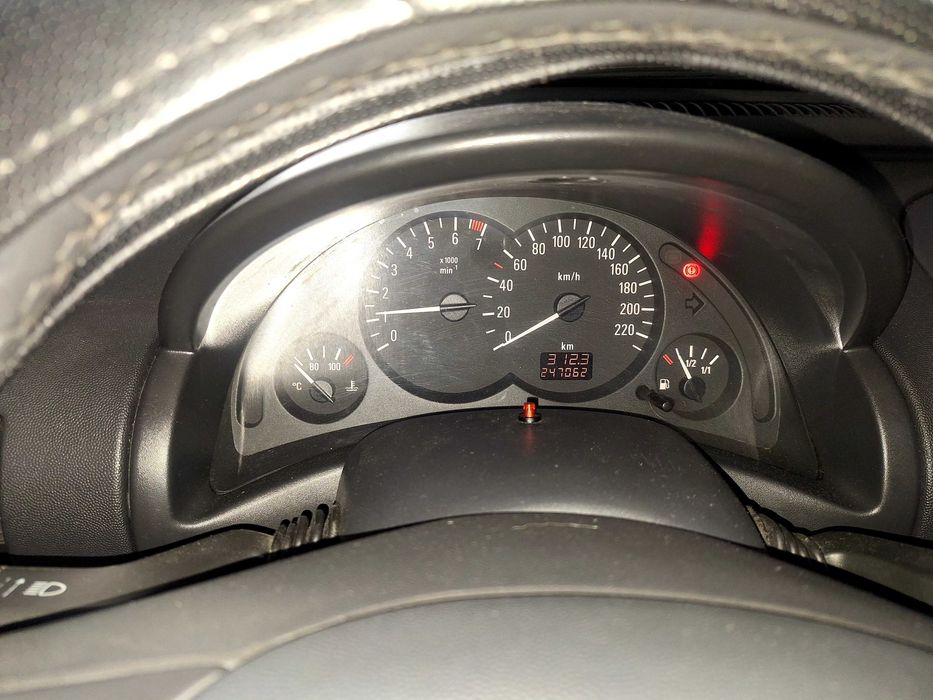 Opel corsa 1.2 16v