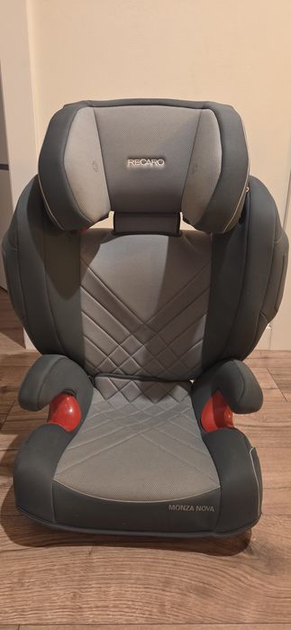 Fotelik Recaro Monza Nova