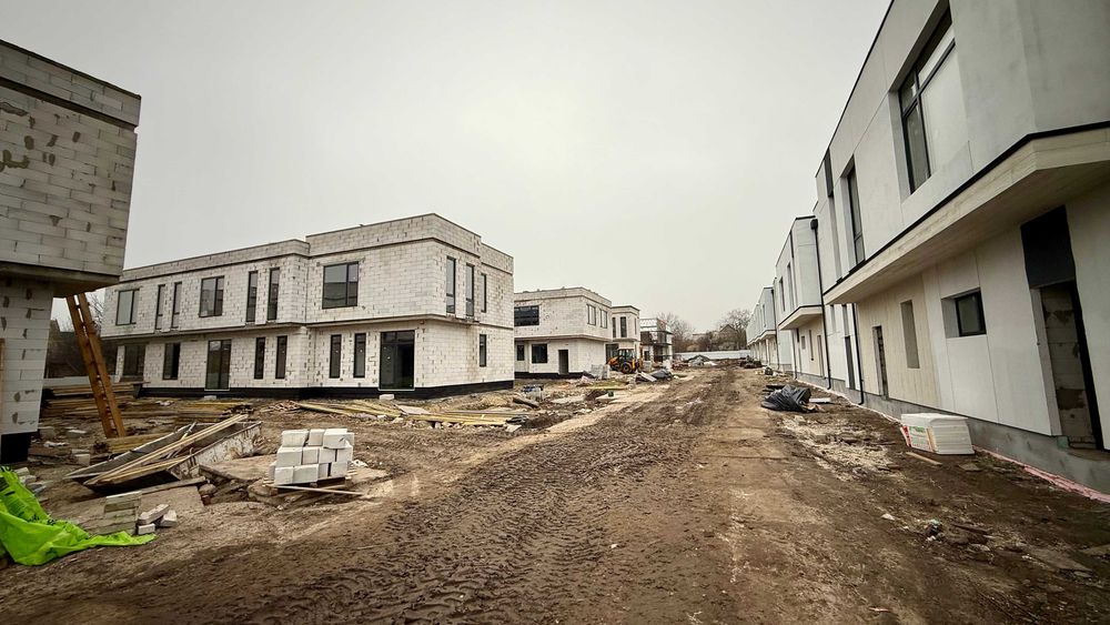 БЕЗ%!Продаж таунхаусів у Києві,Голосіївський район,Теремки,Максимовича