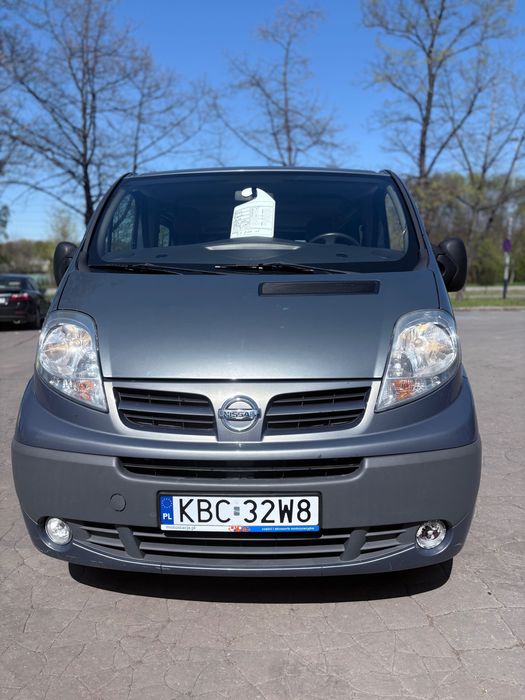 Bus Nissan Primastar 2.0 9 osobowy