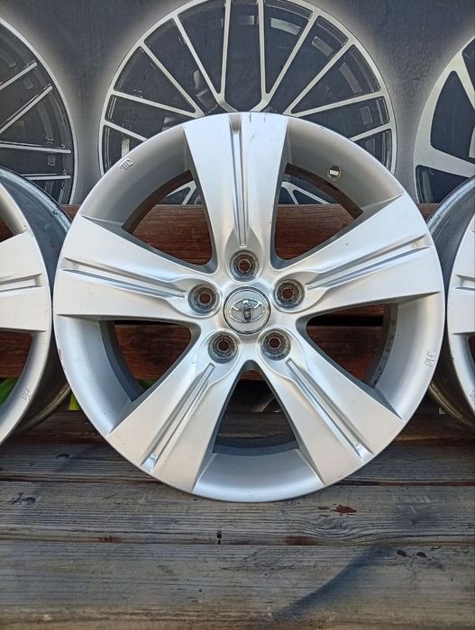 777 Оригинальные диски R17 5/114.3 Kia Hyundai Toyota