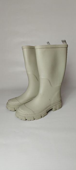 Stylowe kalosze damskie wysokie Zign rozmiar 36 wkład 22,5 cm kremowe