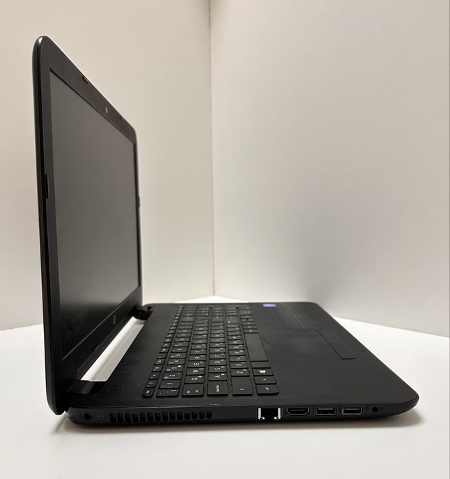 Ноутбук HP 250 g4 15.6" 4GB RAM/128GB SDD M2! N3370