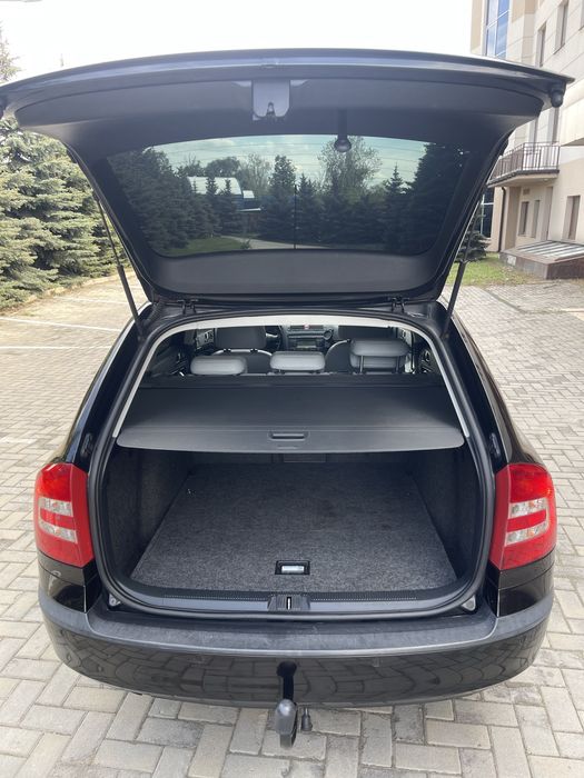 Skoda Octavia A5 2.0 бенз Автомат Laurin Klement
