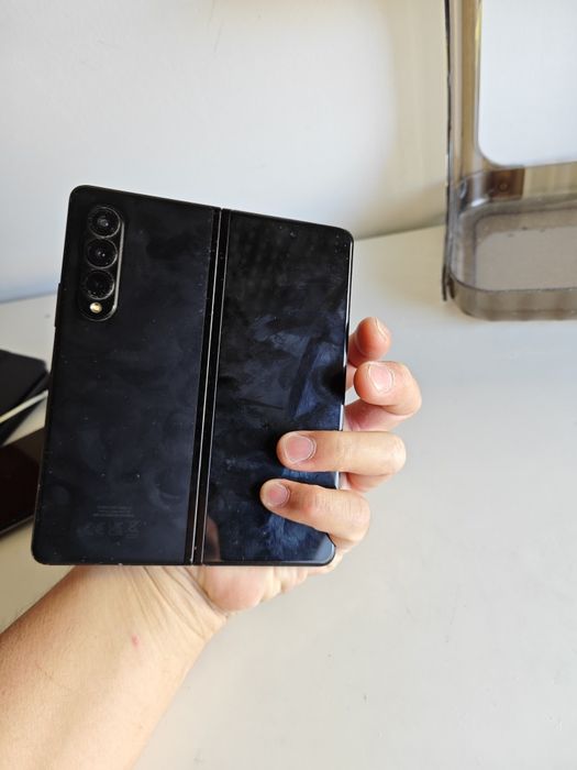 samsung galaxy  fold3