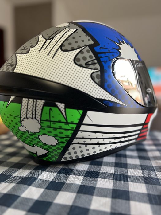 Capacete AGU ( 2x usado apenas)