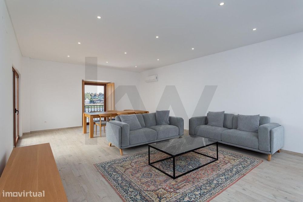 Moradia com Vista Rio em Alcácer do Sal — Constituída por Apartamento
