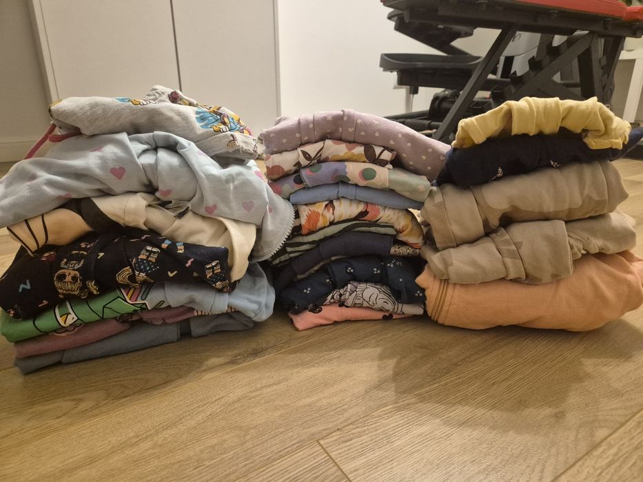 Paka ubranek dla dziewczynki 134-140