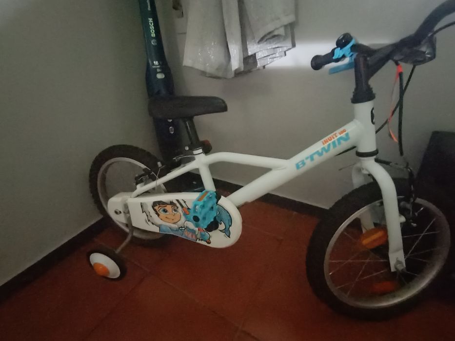 bicicleta infantil B'Twin Inuit 100 de 16 polegadas