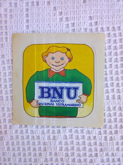 Autocolantes -Banco Nacional Ultramarino /Caixa Económica /Banco Totta