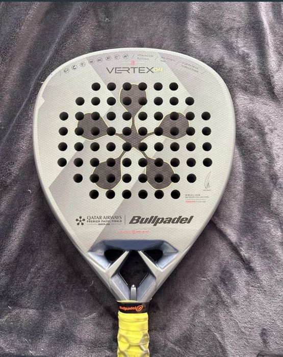 Vendo Raquete de Padel Bullpadel vertex 04 edição especial Premier Padel Finals Barcelona