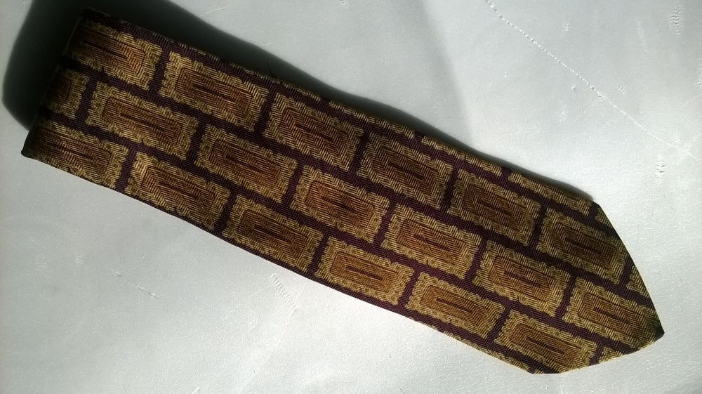 Gravatas de marca em seda