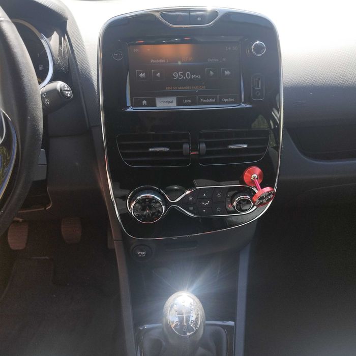 Renault Clio TCe 90cv