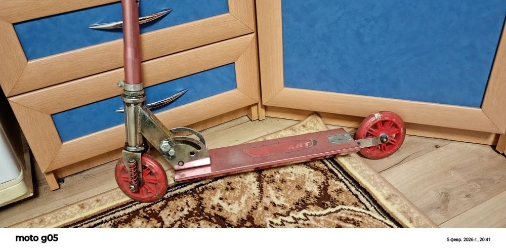 Продам детские самокаты