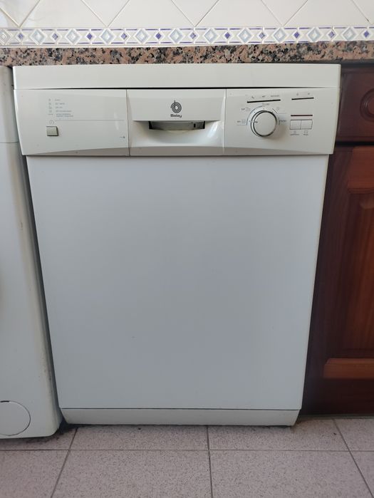 Máquina de lavar louça