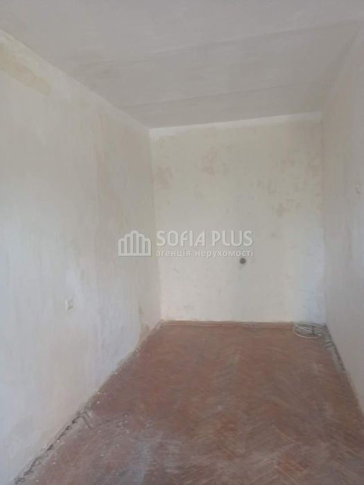 Срочно! 1к, Степана Васильченко 12, недорого