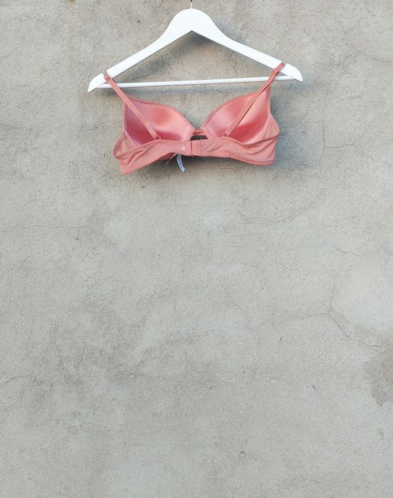 Biustonosz PRIMARK rozm.85B