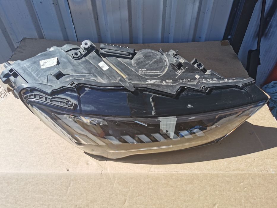 AUDI Q7 4M LASER LIFT Lampa Prawa Przod 4M0941086C AUDI