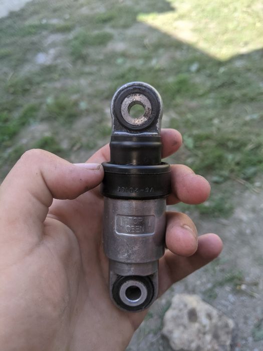 Амартизатор натягувача ремня