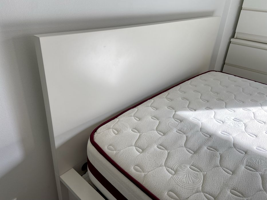 Cama + Colchão MALM IKEA 140x200 com arrumação
