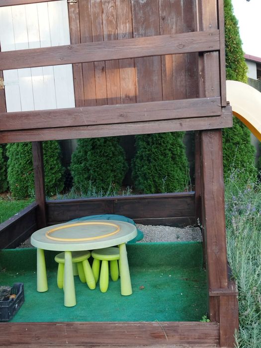 Domek drewniany dla dziecka