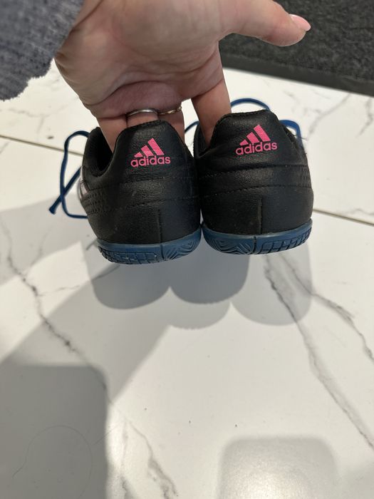 Футбольні бутси хлопчик