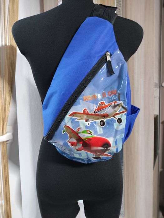 Plecak chłopięcy przez jedno ramię w samoloty
