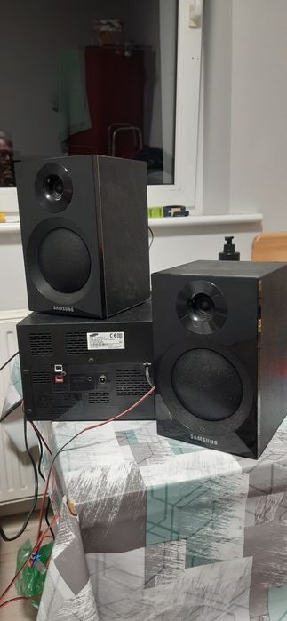 Samsung MM E320 wieza