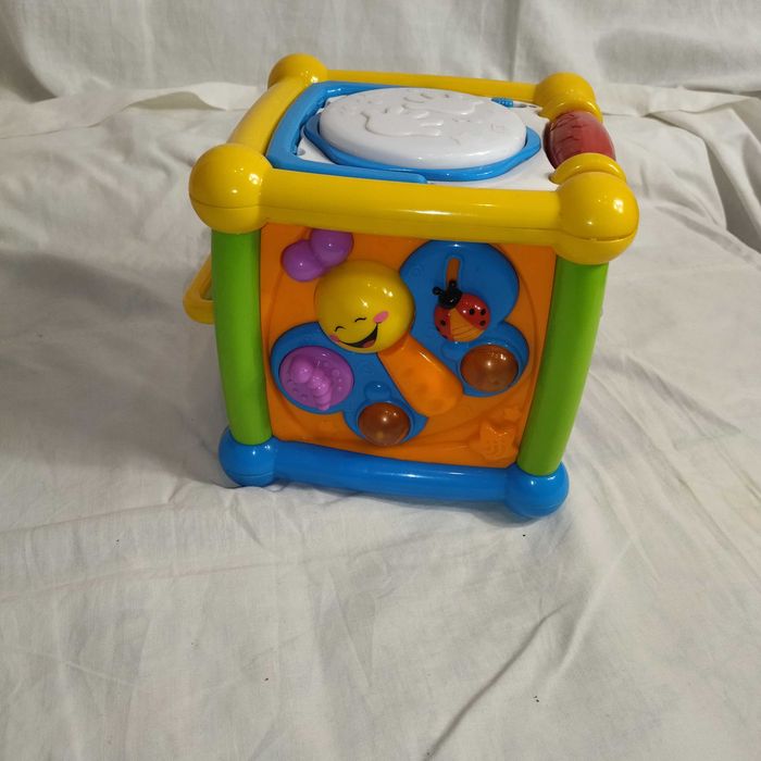 Ігровий центр Умняга Чарівний куб Play Smart