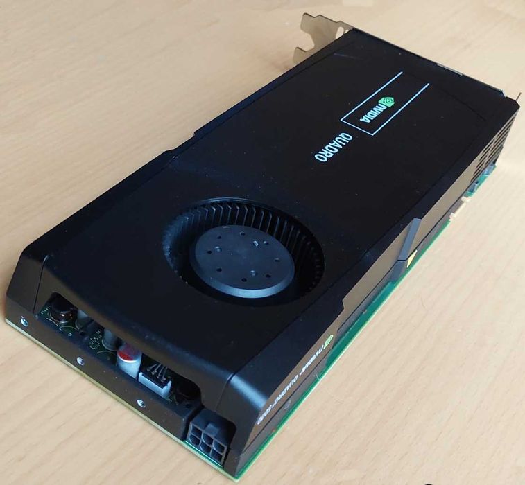 NVIDIA Quadro 5000 – 100% Funcional | Testada | Profissional CAD/3D