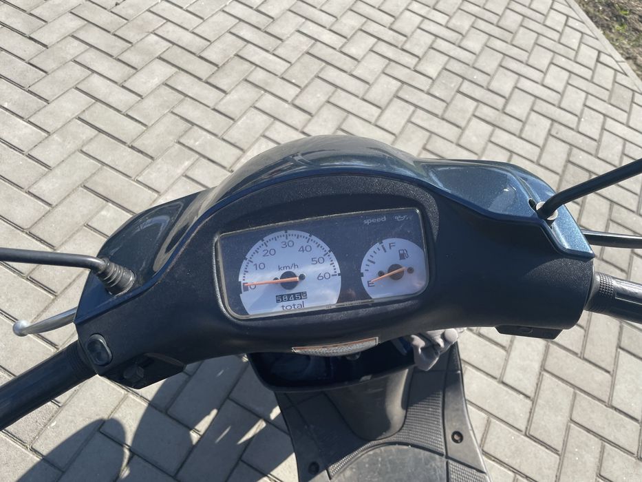 Suzuki lets 2 бабочка