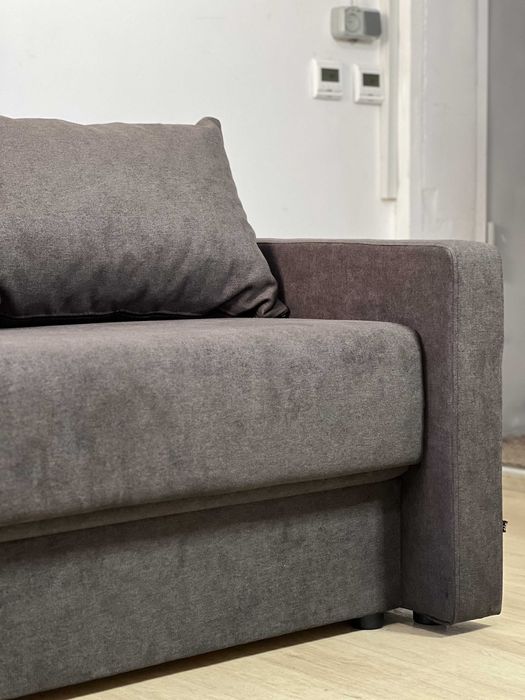 Канапе, крісло-канапе, ліжко-канапе. Розкладний диван