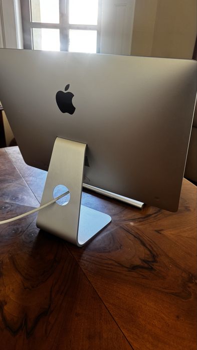 IMac 21,5 polegadas+Magic Keyboard+Magic Mouse