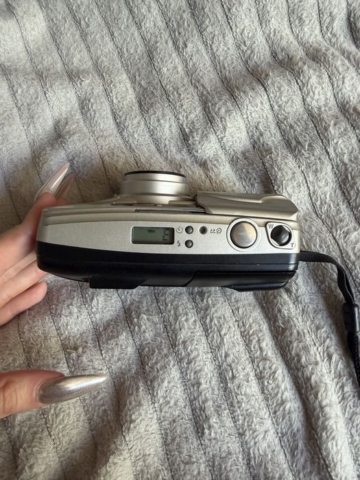 Плівковий фотоапарат Olympus superzoom 70g