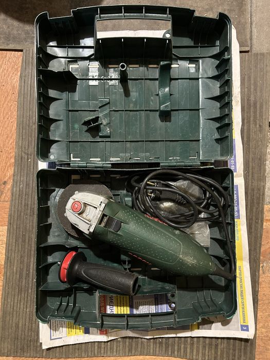 Кутова шліфманина (болгарка) Bosch PWS 750-125