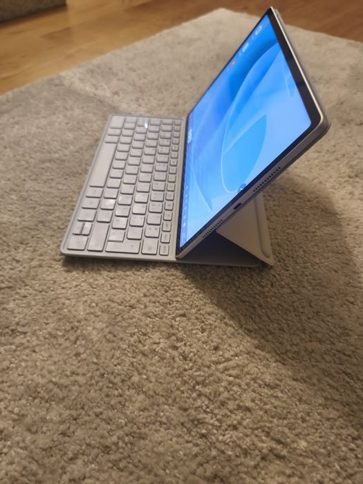 Lenovo Idea Tab Plus